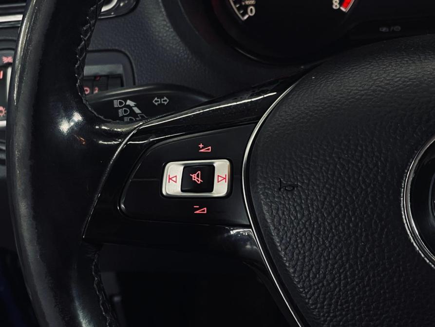Volkswagen Polo V Рестайлинг Оренбург  - изображение 12