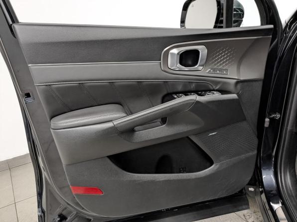 Kia Sorento IV Рестайлинг с пробегом 2024 года, цена 4 895 000 рублей, 25618 км, внедорожник, Автокод Объявления