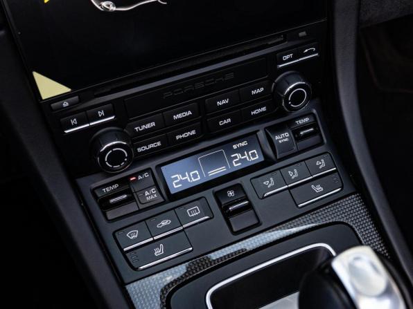 Porsche 911 VII (991) Рестайлинг с пробегом 2017 года, цена 14 849 000 рублей, 24236 км, кабриолет, Автокод Объявления