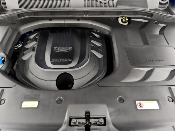 Geely Atlas Pro с пробегом 2023 года, цена 2 150 000 рублей, 16793 км, внедорожник, Автокод Объявления