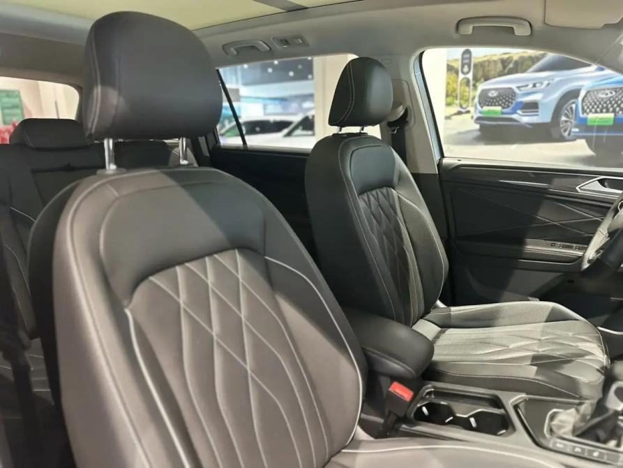 Volkswagen Tiguan II Рестайлинг (China Market) Новосибирск  - изображение 26