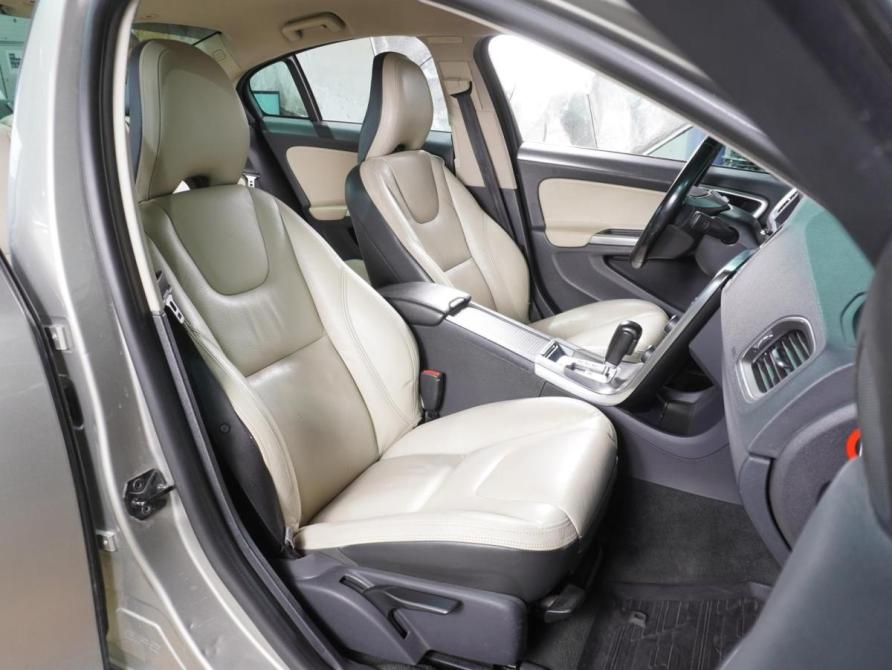 Volvo S60 II Воронеж  - изображение 8