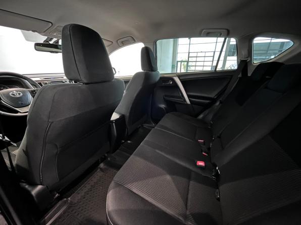 Toyota RAV4 IV (XA40) с пробегом 2015 года, цена 1 790 000 рублей, 213239 км, внедорожник, Автокод Объявления