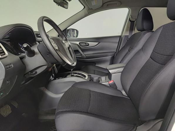Nissan Qashqai II с пробегом 2018 года, цена 1 690 000 рублей, 131000 км, внедорожник, Автокод Объявления