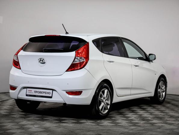 Hyundai Solaris I с пробегом 2013 года, цена 699 000 рублей, 236136 км, хэтчбек, Автокод Объявления