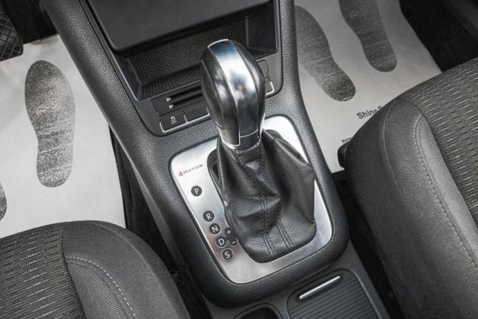 Volkswagen Tiguan I Рестайлинг с пробегом 2012 года, цена 1 299 000 рублей, 216000 км, внедорожник, Автокод Объявления
