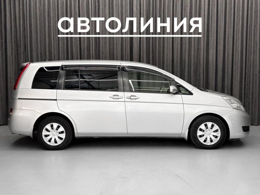 Toyota ISis I Рестайлинг Красноярск  - изображение 5