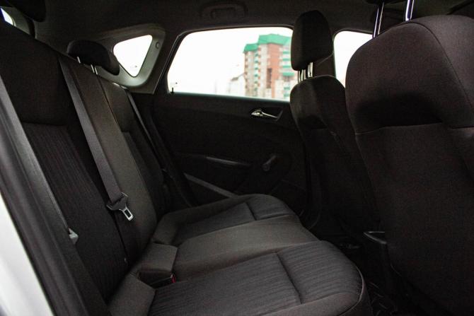 Opel Astra J Рестайлинг с пробегом 2013 года, цена 769 000 рублей, 135441 км, хэтчбек, Автокод Объявления