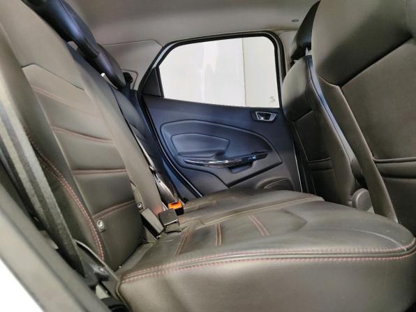 Ford EcoSport II с пробегом 2015 года, цена 979 000 рублей, 93400 км, внедорожник, Автокод Объявления