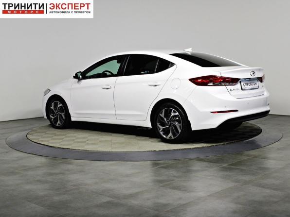 Hyundai Elantra VI (AD) с пробегом 2018 года, цена 1 597 000 рублей, 111528 км, седан, Автокод Объявления