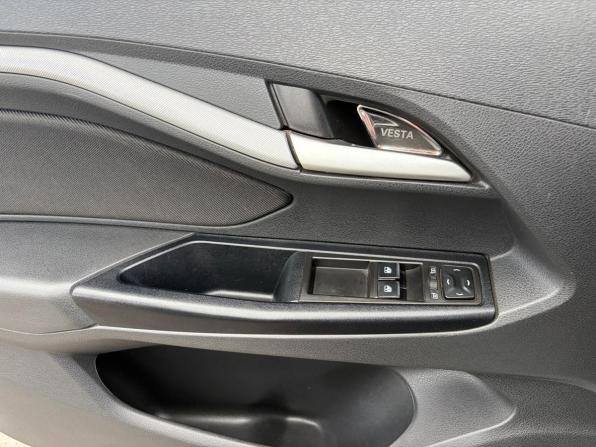 Lada (ВАЗ) Vesta I с пробегом 2018 года, цена 890 000 рублей, 138280 км, седан, Автокод Объявления