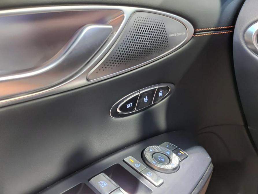Genesis GV70 I Рестайлинг Казань  - изображение 23