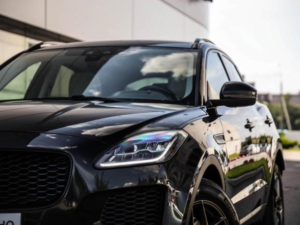 Jaguar E-Pace I с пробегом 2019 года, цена 2 750 000 рублей, 93033 км, внедорожник, Автокод Объявления