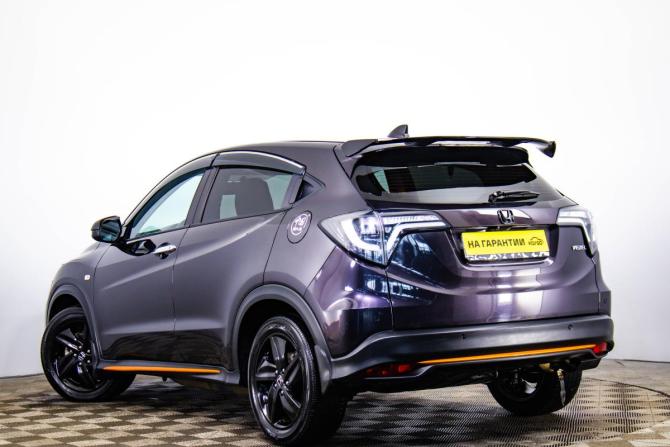 Honda Vezel I с пробегом 2022 года, цена 2 499 000 рублей, 59000 км, внедорожник, Автокод Объявления