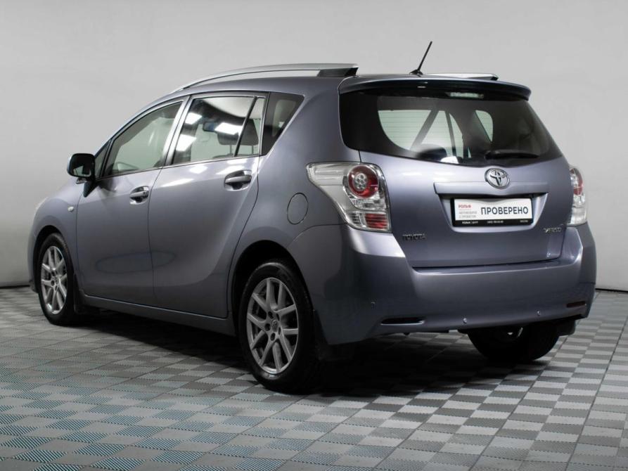 Toyota Verso I Москва  - изображение 7