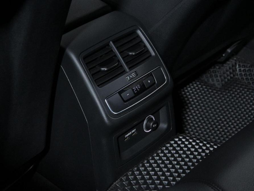 Audi A4 V (B9) Москва  - изображение 20