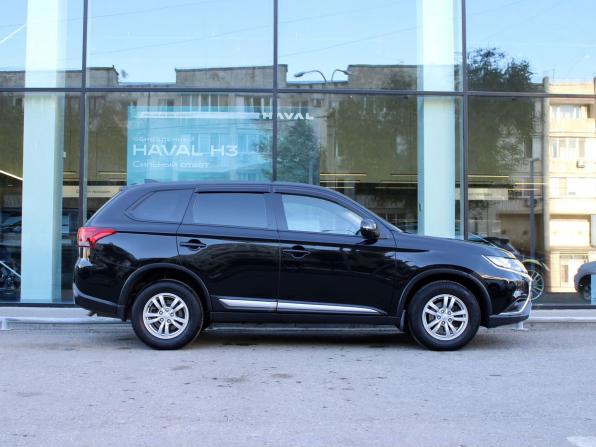 Mitsubishi Outlander III Рестайлинг 3 с пробегом 2018 года, цена 2 080 000 рублей, 121050 км, внедорожник, Автокод Объявления