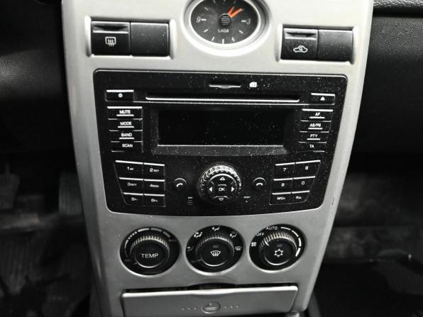 Lada (ВАЗ) Priora I с пробегом 2012 года, цена 350 000 рублей, 221303 км, седан, Автокод Объявления