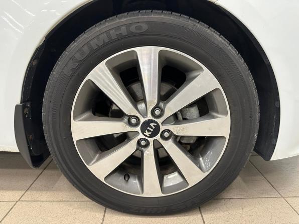 Kia Rio III Рестайлинг с пробегом 2016 года, цена 1 460 000 рублей, 34432 км, хэтчбек, Автокод Объявления