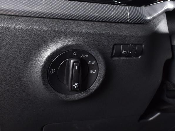 Volkswagen Polo VI с пробегом 2020 года, цена 1 499 999 рублей, 144178 км, лифтбек, Автокод Объявления