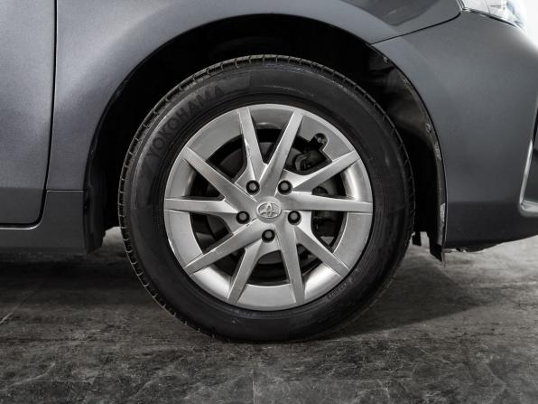 Toyota Prius Alpha I (ZVW40/41) Рестайлинг с пробегом 2014 года, цена 1 395 000 рублей, 157135 км, универсал, Автокод Объявления
