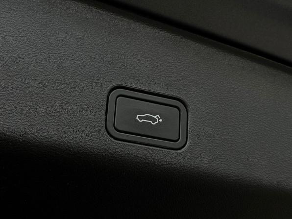 Geely Monjaro I с пробегом 2024 года, цена 3 592 800 рублей, 52803 км, внедорожник, Автокод Объявления