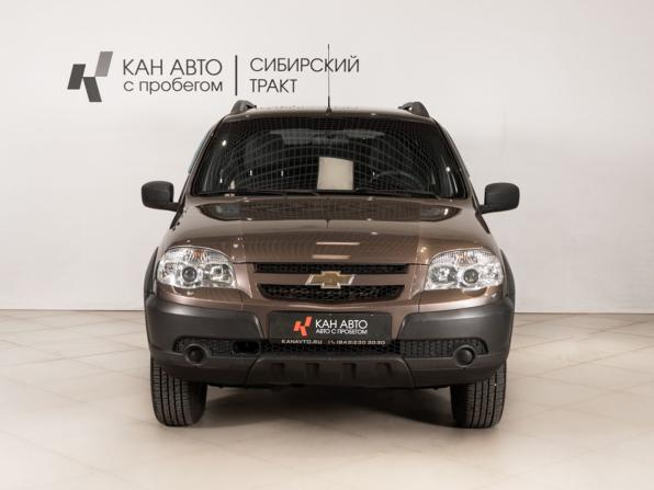 Chevrolet Niva I Рестайлинг с пробегом 2017 года, цена 768 700 рублей, 83200 км, внедорожник, Автокод Объявления