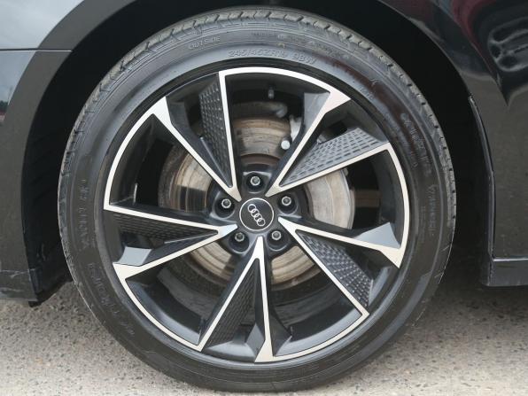 Audi A6 V (C8) с пробегом 2021 года, цена 2 751 000 рублей, 217500 км, седан, Автокод Объявления