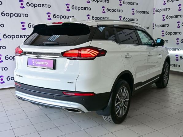 Geely Atlas Pro с пробегом 2023 года, цена 2 100 000 рублей, 42134 км, внедорожник, Автокод Объявления