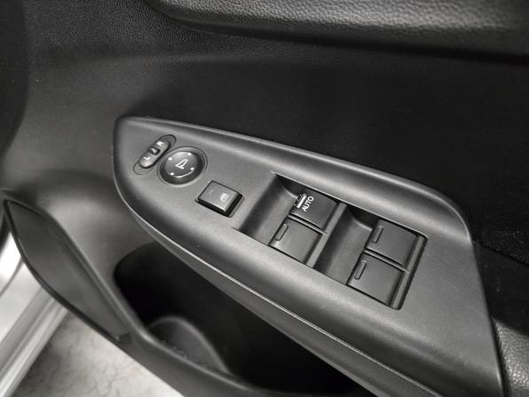 Honda Fit III с пробегом 2014 года, цена 929 000 рублей, 116000 км, хэтчбек, Автокод Объявления