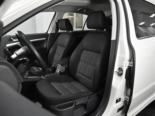 Skoda Octavia II (A5) Рестайлинг с пробегом 2012 года, цена 849 000 рублей, 162000 км, лифтбек, Автокод Объявления