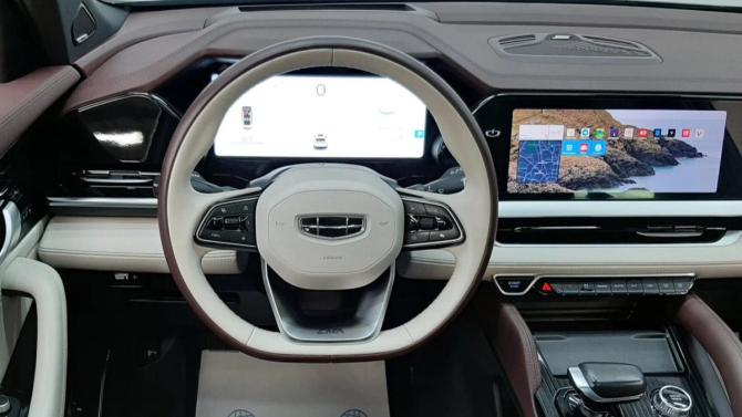Geely Monjaro I с пробегом 2023 года, цена 2 819 000 рублей, 102495 км, внедорожник, Автокод Объявления