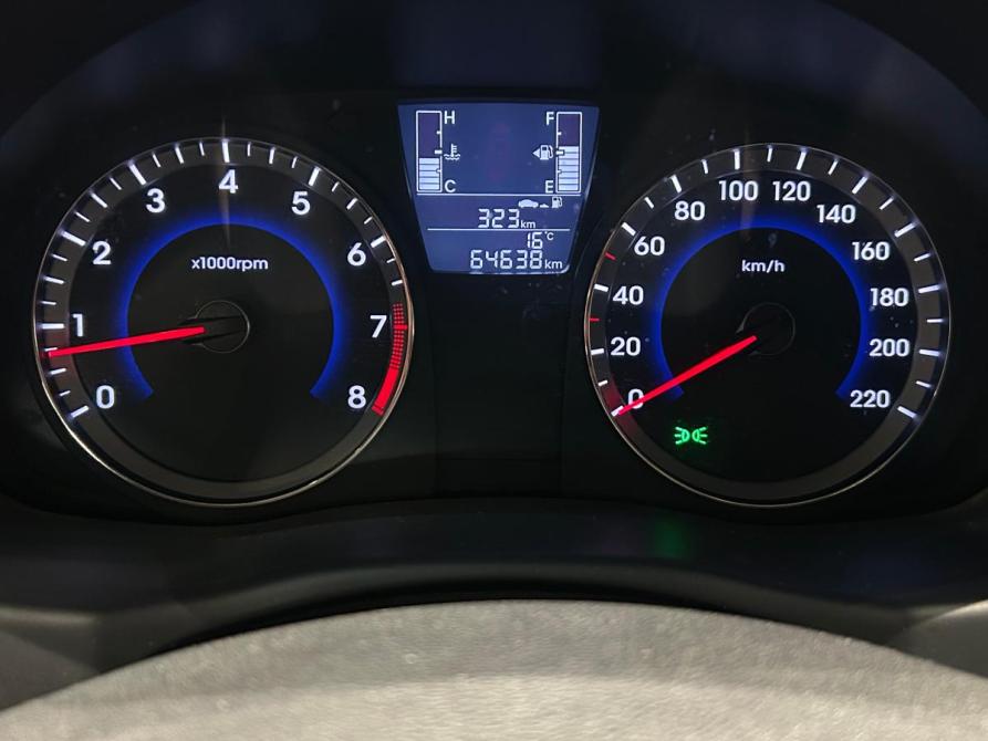 Hyundai Solaris I Рестайлинг Санкт-Петербург  - изображение 14