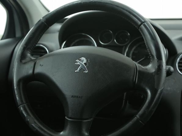 Peugeot 408 I с пробегом 2012 года, цена 351 000 рублей, 136000 км, седан, Автокод Объявления