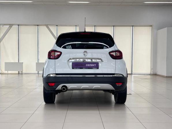 Renault Kaptur I Рестайлинг с пробегом 2020 года, цена 1 520 000 рублей, 132000 км, внедорожник, Автокод Объявления