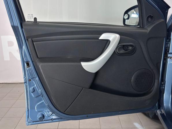 Renault Logan I Рестайлинг с пробегом 2013 года, цена 459 000 рублей, 199453 км, седан, Автокод Объявления