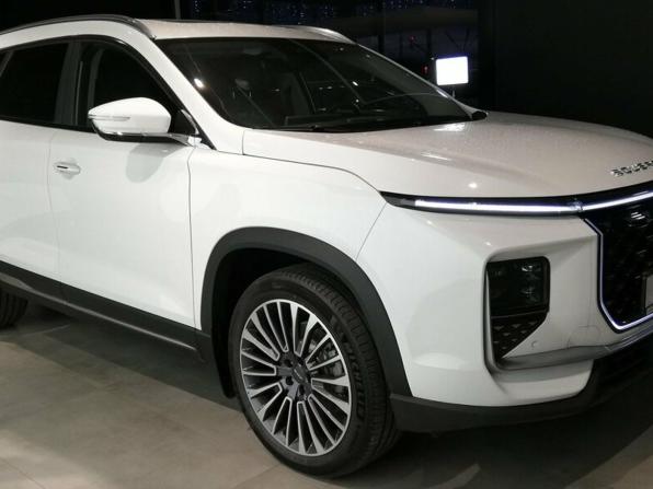 Soueast S09 с пробегом 2025 года, цена 3 909 000 рублей, 10 км, внедорожник, Автокод Объявления