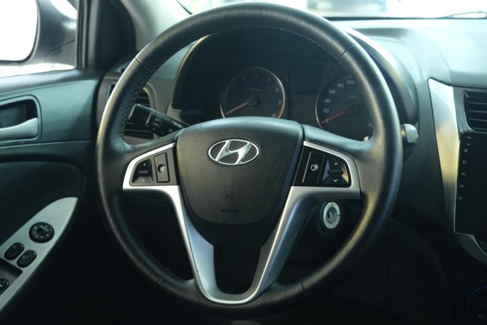 Hyundai Solaris I Рестайлинг Омск  - изображение 12
