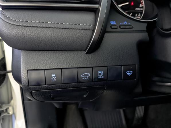 Toyota Camry VIII (XV70) Рестайлинг с пробегом 2021 года, цена 3 195 000 рублей, 47174 км, седан, Автокод Объявления