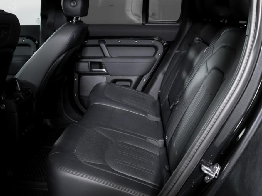 Land Rover Defender II Москва  - изображение 11
