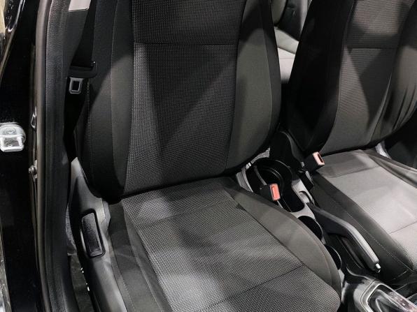Hyundai Solaris II с пробегом 2018 года, цена 1 360 000 рублей, 94367 км, седан, Автокод Объявления