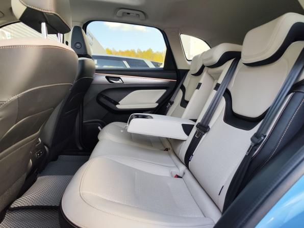 Haval Jolion I Рестайлинг с пробегом 2024 года, цена 2 190 000 рублей, 33750 км, внедорожник, Автокод Объявления