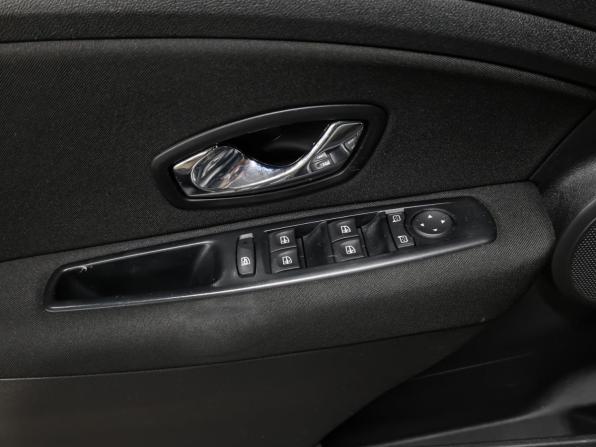 Renault Fluence I с пробегом 2012 года, цена 679 000 рублей, 243005 км, седан, Автокод Объявления