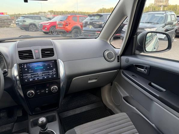 Suzuki SX4 I (Classic) Рестайлинг с пробегом 2013 года, цена 650 000 рублей, 212000 км, хэтчбек, Автокод Объявления