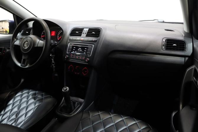 Volkswagen Polo V с пробегом 2012 года, цена 579 000 рублей, 220000 км, седан, Автокод Объявления