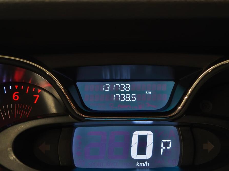 Renault Kaptur I Санкт-Петербург  - изображение 19