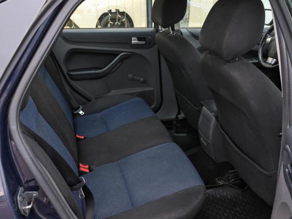 Ford Focus II с пробегом 2006 года, цена 397 000 рублей, 237150 км, седан, Автокод Объявления