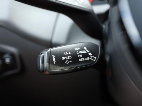 Audi Q5 I (8R) Рестайлинг с пробегом 2013 года, цена 2 149 000 рублей, 197330 км, внедорожник, Автокод Объявления