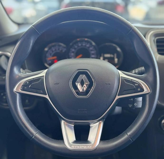 Renault Logan II Рестайлинг Шахты  - изображение 13