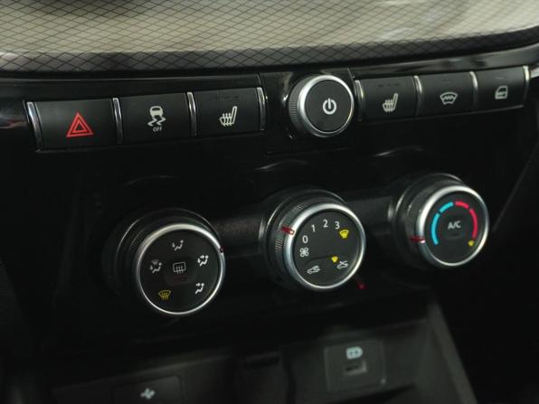 Lada (ВАЗ) Vesta I Рестайлинг (NG) с пробегом 2025 года, цена 1 495 000 рублей, 10601 км, седан, Автокод Объявления